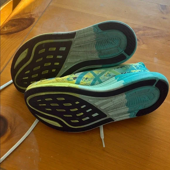 ASICS Women’s Yellow Teal Running Shoes - Picture 3 of 3